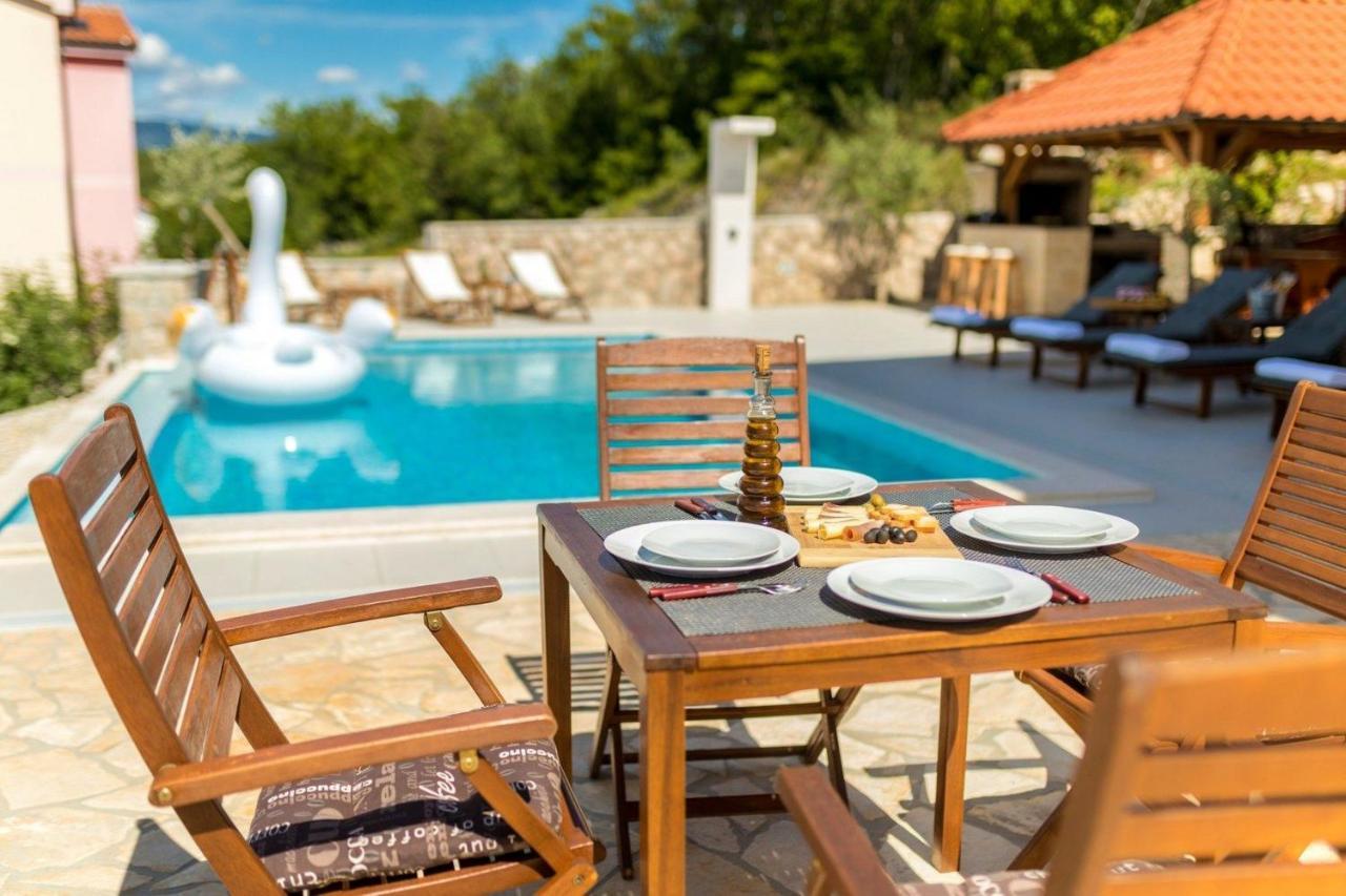 Luxury Villa Allen With Pool 科里米诺 客房 照片