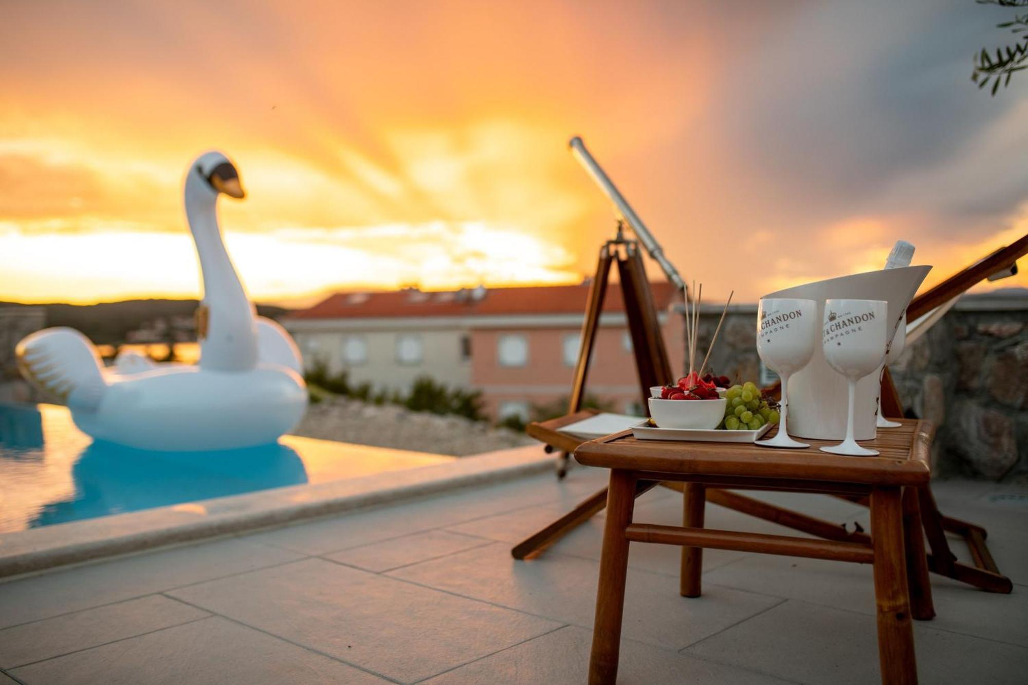Luxury Villa Allen With Pool 科里米诺 客房 照片