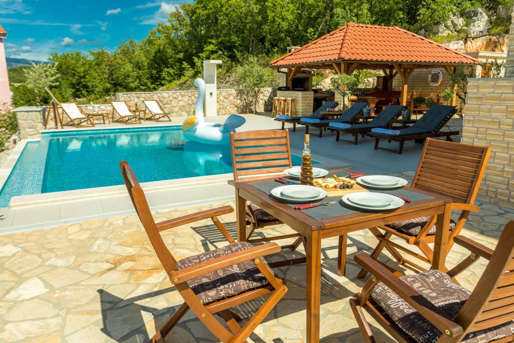 Luxury Villa Allen With Pool 科里米诺 客房 照片